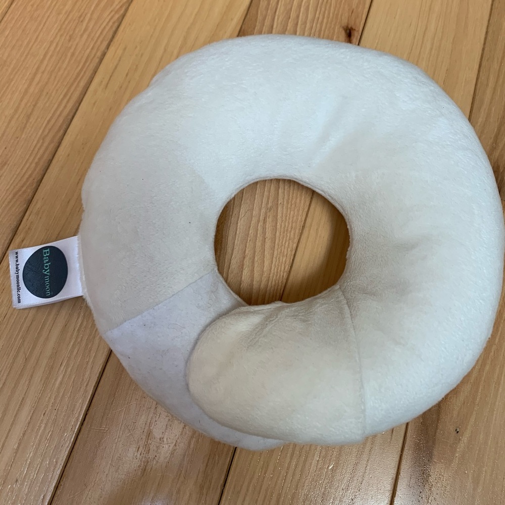 Baby moon baby pillow
